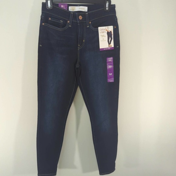 Levi's‎ Strauss Women's Mid Rise Skinny Dark Wash Sz.27 NWT - Picture 1 of 11